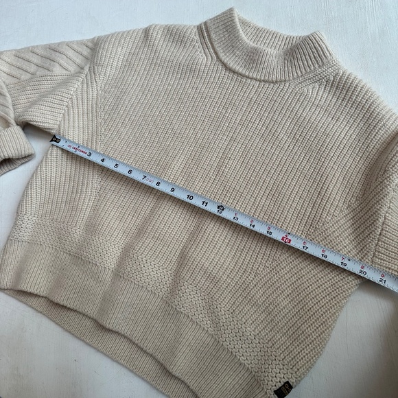 G-Star Raw Weet R Knit Wool Blend Sweater in Cream - Picture 8 of 9